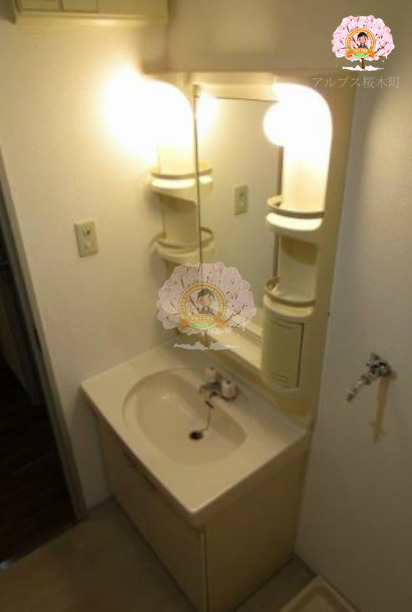 洗面設備　反転タイプ