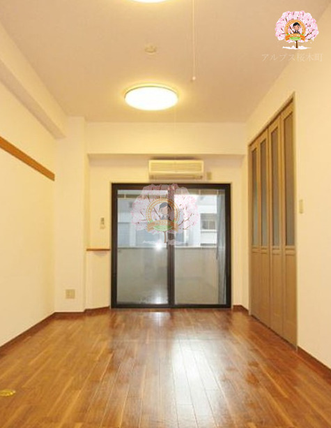 居室・リビング　反転タイプ