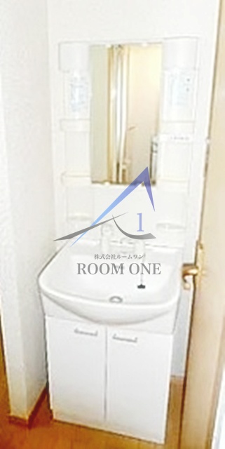 洗面設備　洗面台です。