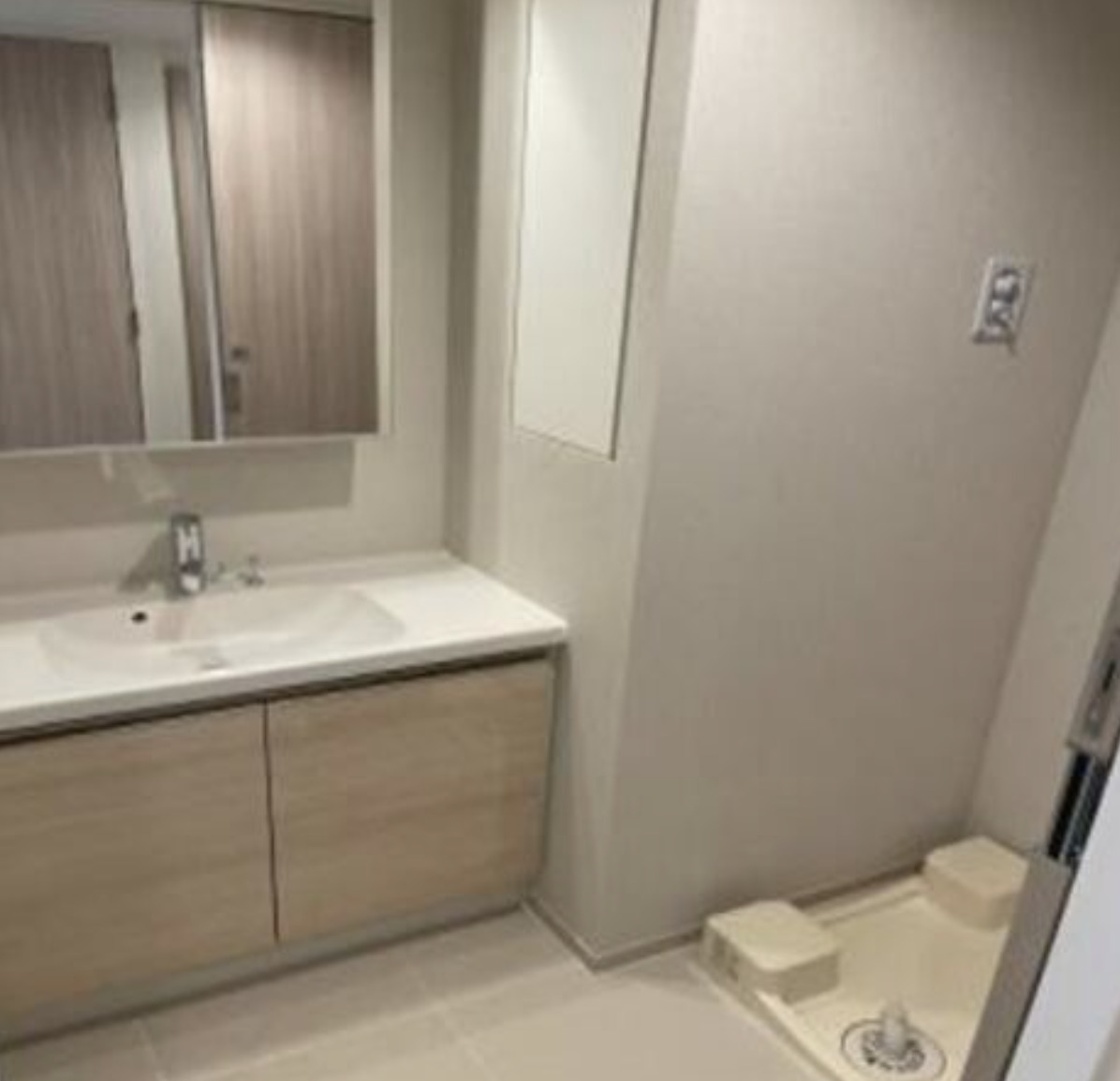 洗面設備　忙しい朝には欠かせない洗面所です