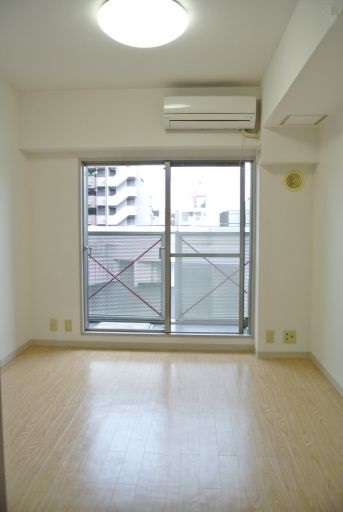 居室・リビング　おしゃれな居間です