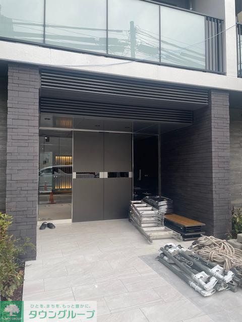 エントランス　庭