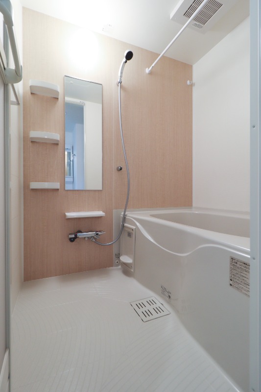 バス・シャワールーム　図面と現状に相違がある場合には現状を優先