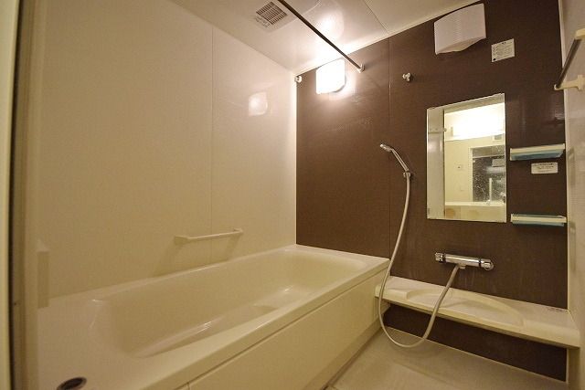 バス・シャワールーム　一坪バス