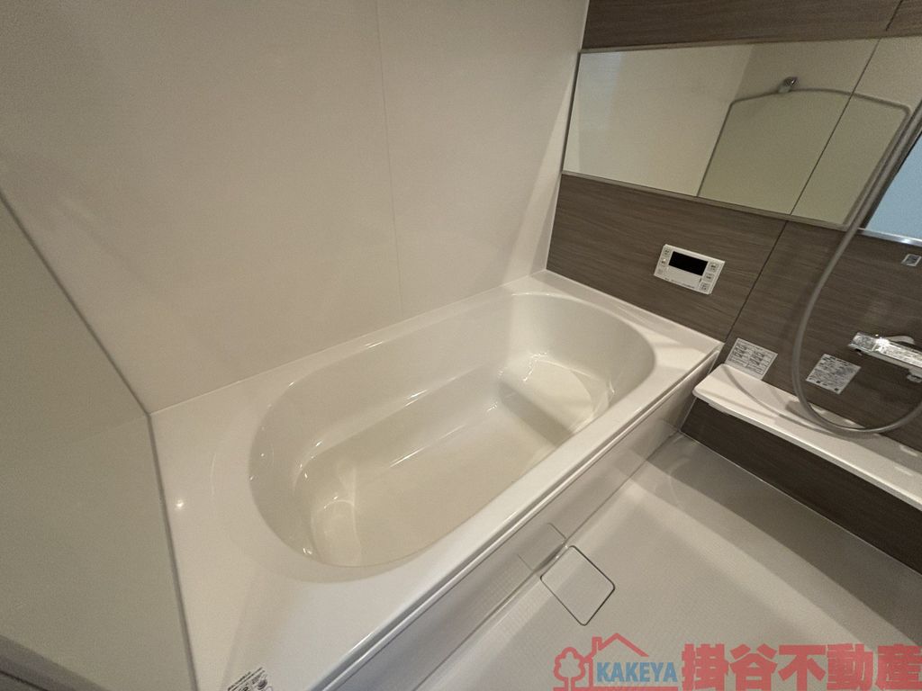 バス・シャワールーム　バス