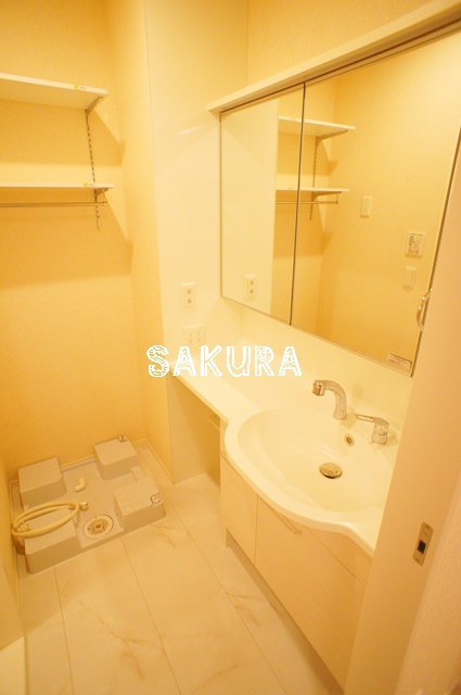 洗面設備　忙しい朝には欠かせない洗面所です♪