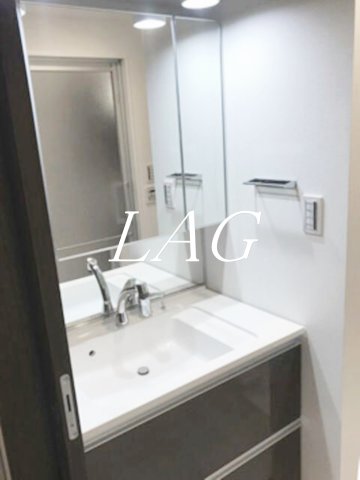 洗面設備　洗面台です。