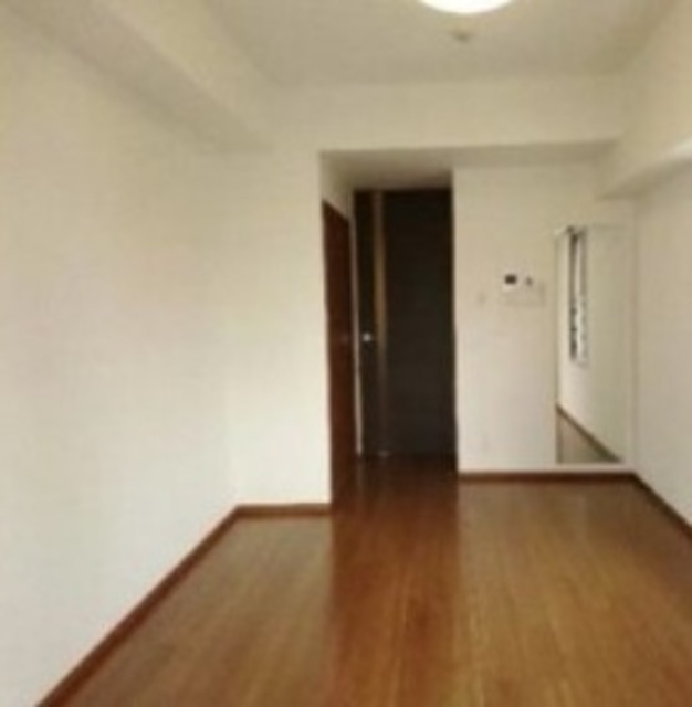 居室・リビング　室内