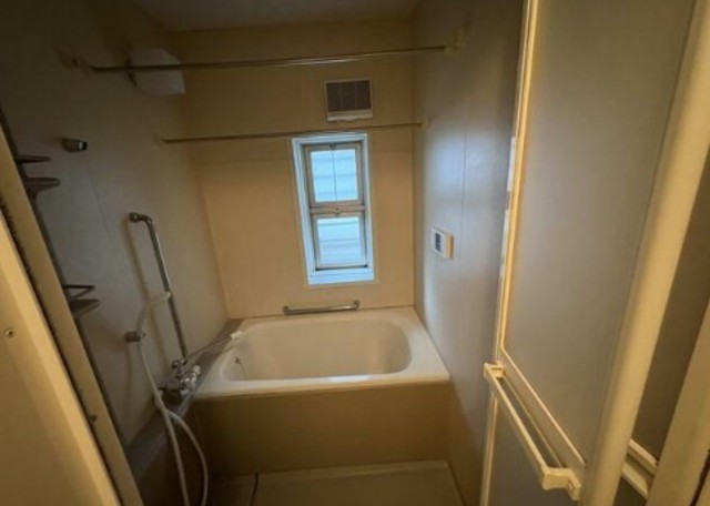バス・シャワールーム　同建物の参考写真