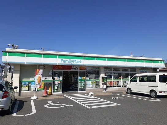 コンビニ　ファミリーマート岡山今七丁目店（コンビニ）まで289m