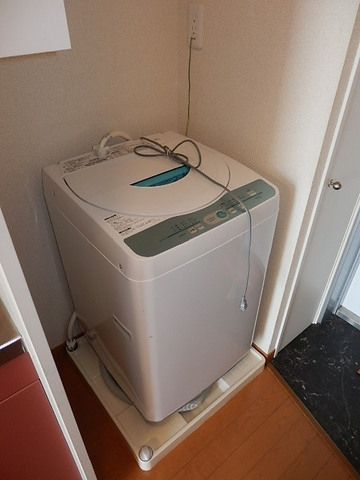 洗面設備　洗濯機付き