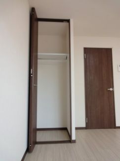 収納　同マンション別タイプの写真掲載。