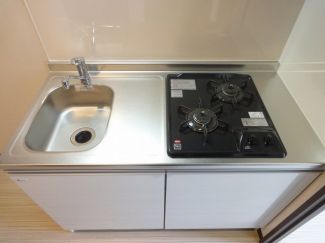 キッチン　同マンション別タイプの写真掲載。