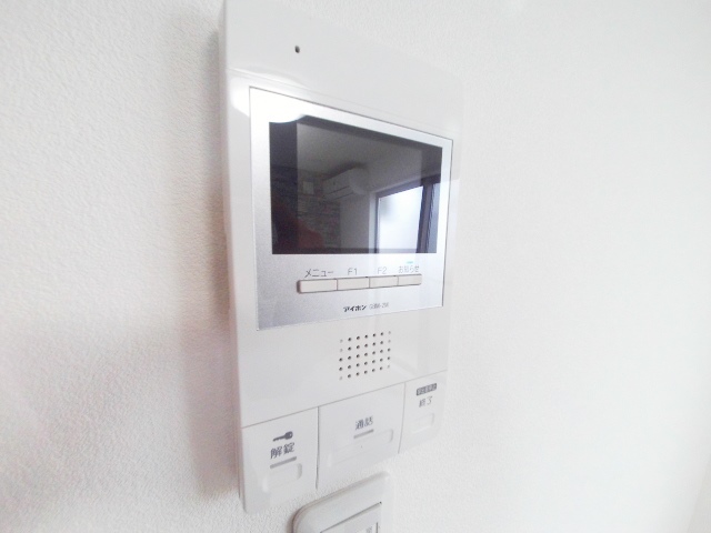 セキュリティ　訪問者のチェックが出来るオートロック連動のTVモニターホン