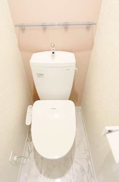 トイレ　同タイプ写真