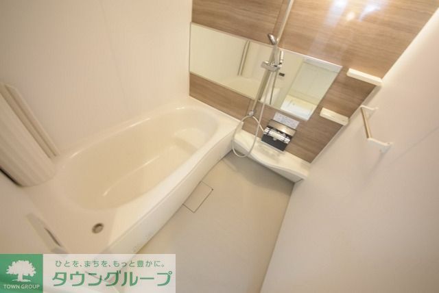 バス・シャワールーム　お問合せはタウンハウジングまで！※現地待合わせ相談可能