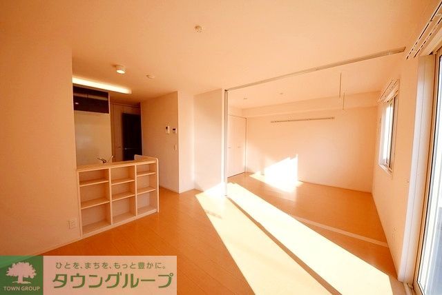 居室・リビング　お問合せはタウンハウジングまで！※現地待合わせ相談可能