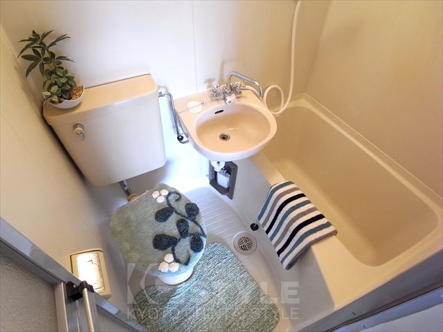デトム・ワン烏丸鞍馬口のトイレ写真