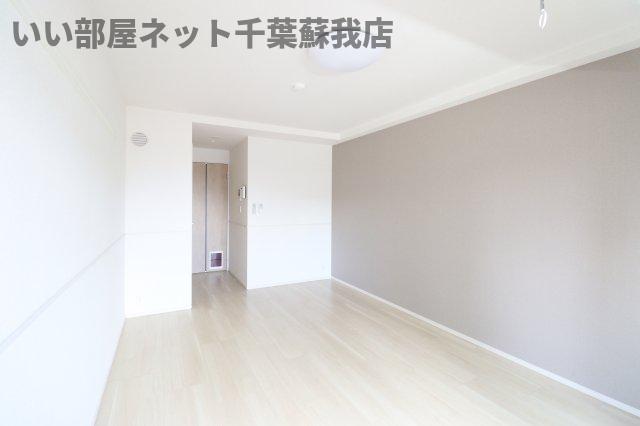 その他部屋・スペース　使い勝手のいい寝室です