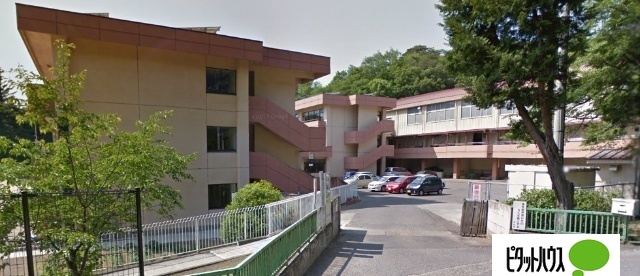 小学校　足利市立山辺小学校（小学校）まで1588m