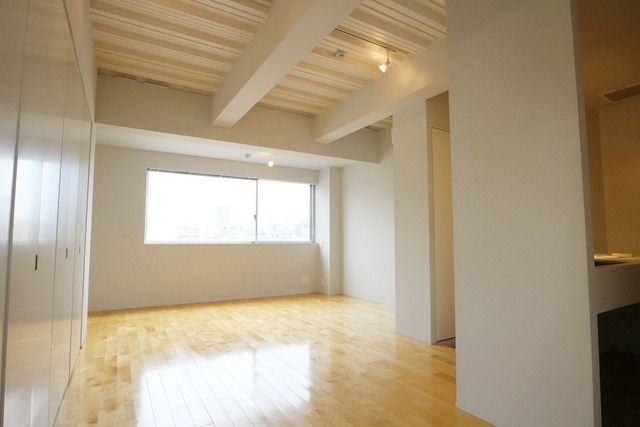 居室・リビング　★オシャレな内装のお部屋です★