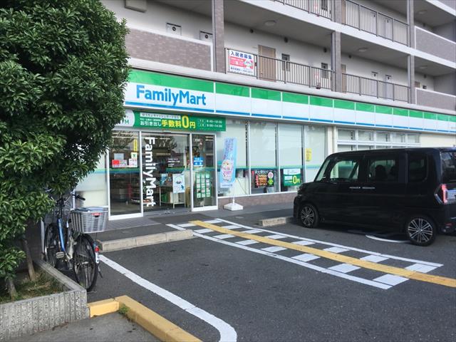 コンビニ　ファミリーマート（コンビニ）まで397m