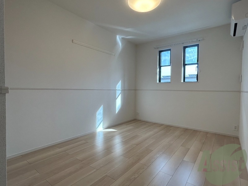 その他部屋・スペース　６．５帖の部屋は寝室としても使えそうですね。
