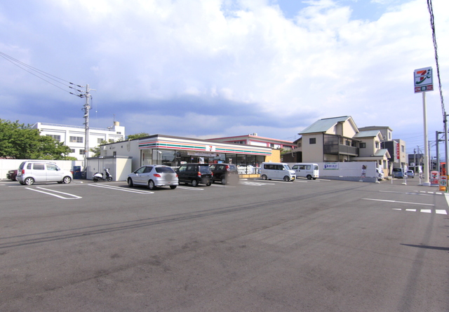 コンビニ　セブンイレブン北条土手内店（コンビニ）まで400m