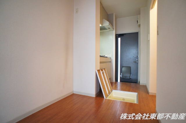 その他部屋・スペース　下駄箱付☆経済的な都市ガス使用のキッチンスペースです♪