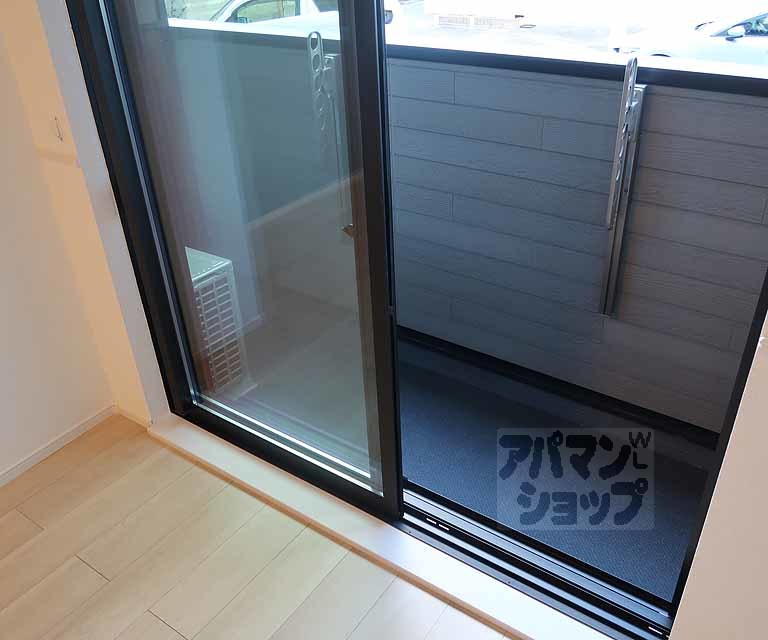 バルコニー　１０２号室の室内写真です