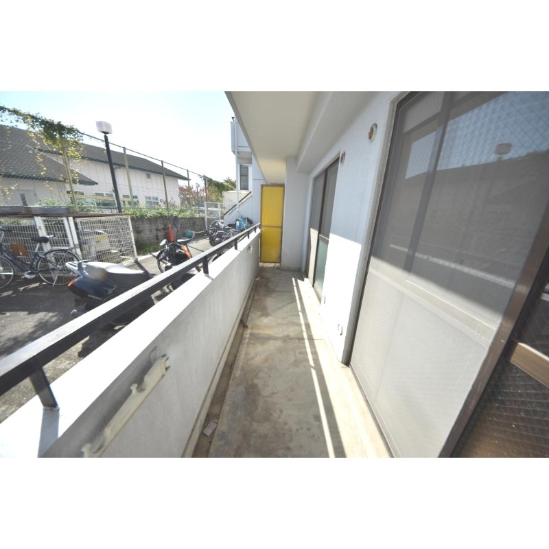 バルコニー　別部屋の参考写真