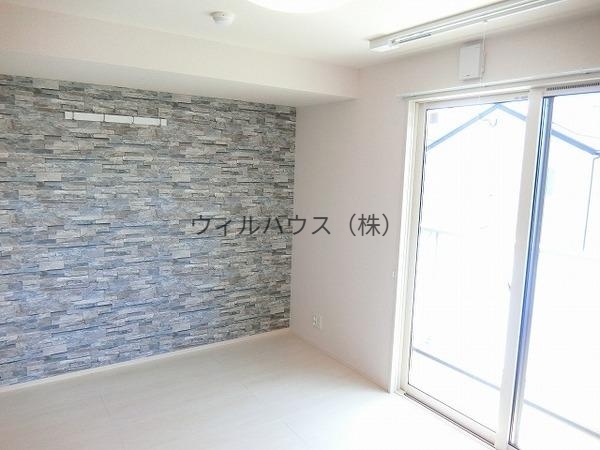 その他部屋・スペース　明るい洋室！