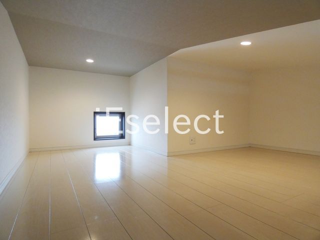 その他部屋・スペース　6.5帖の洋室です。