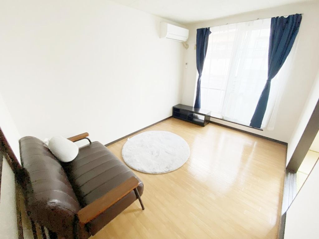 居室・リビング　★★別部屋参考写真★★