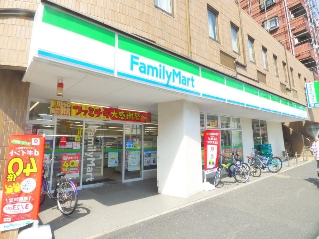 コンビニ　ファミリーマート葛西駅北店（コンビニ）まで690m