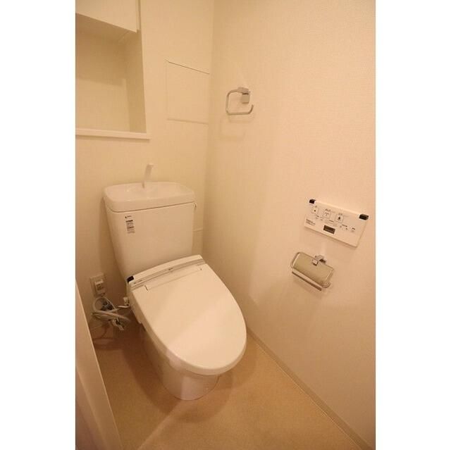 トイレ　落ち着いたトイレです