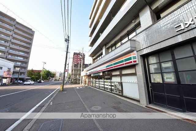 コンビニ　セブン－イレブン札幌山鼻店（コンビニ）まで400m