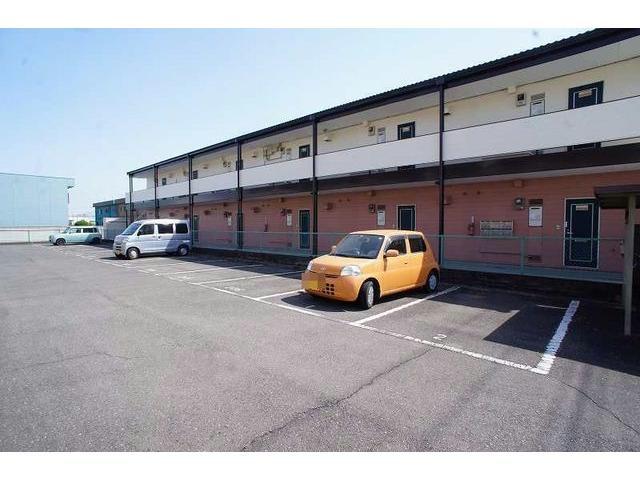 駐車場　駐車場