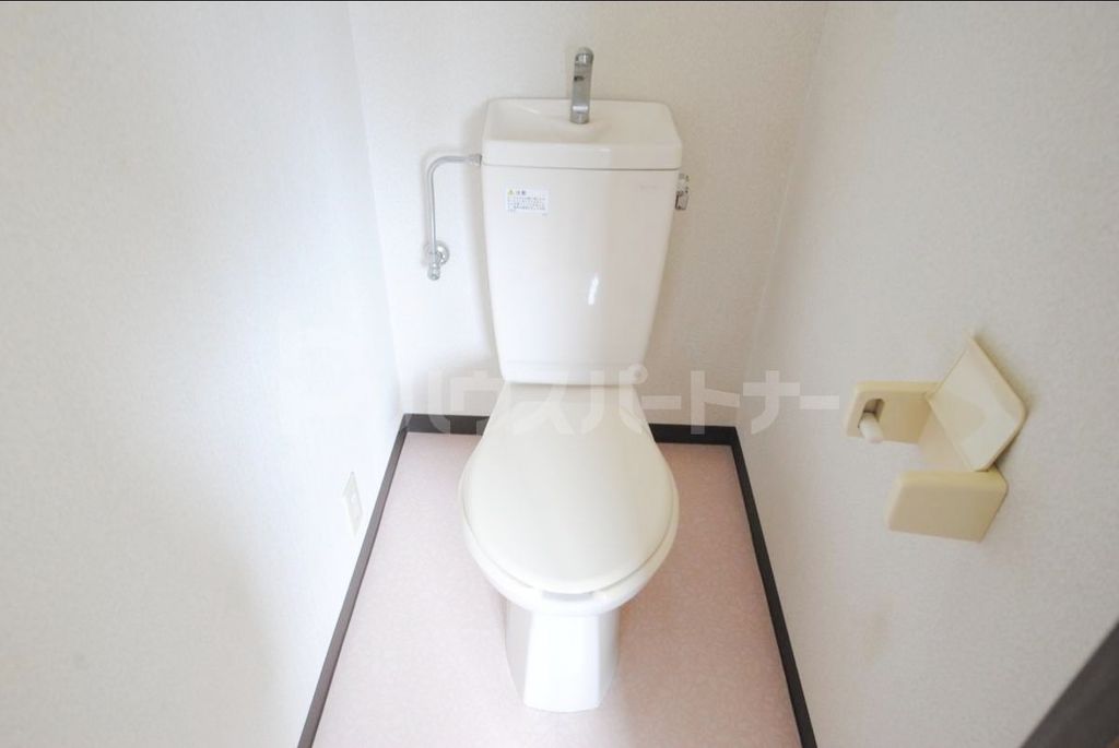 ケン・パティールのトイレ写真