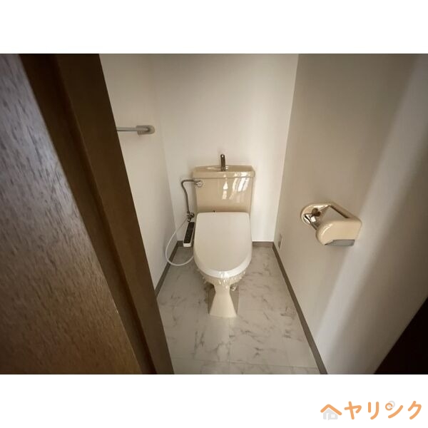 トイレ　イメージ