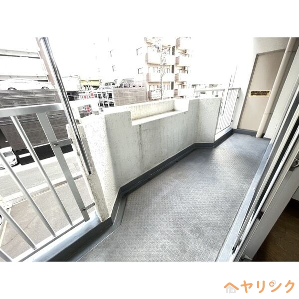 バルコニー　イメージ