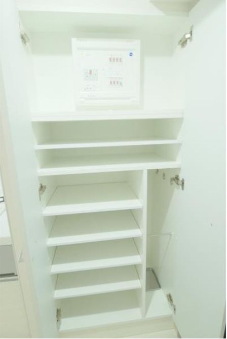 収納