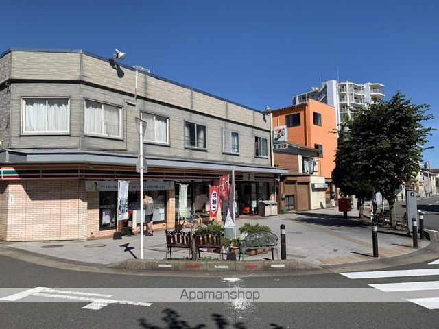 コンビニ　セブンイレブン（コンビニ）まで1082m