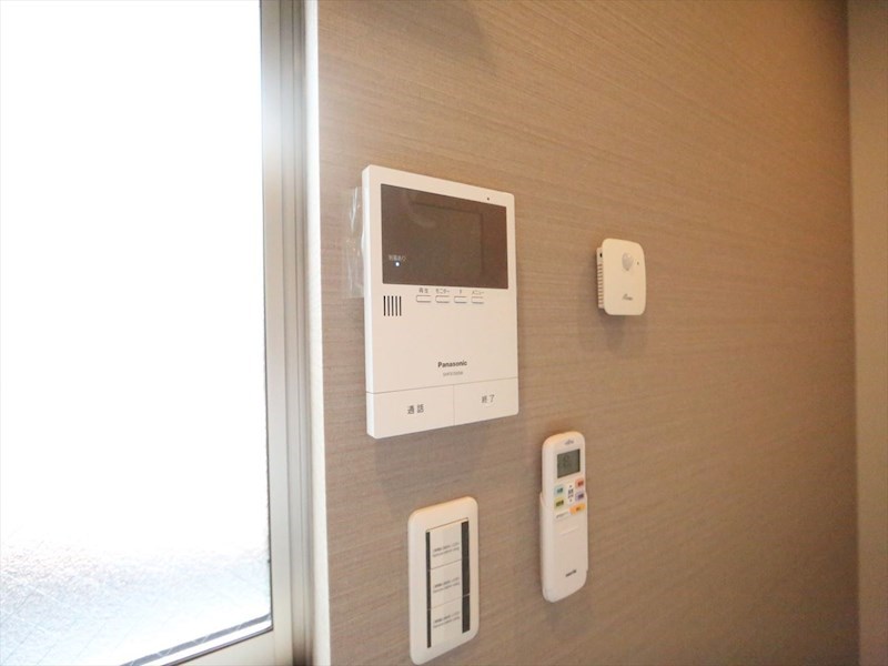 セキュリティ　ＴＶモニター付インターホン　同仕様写真