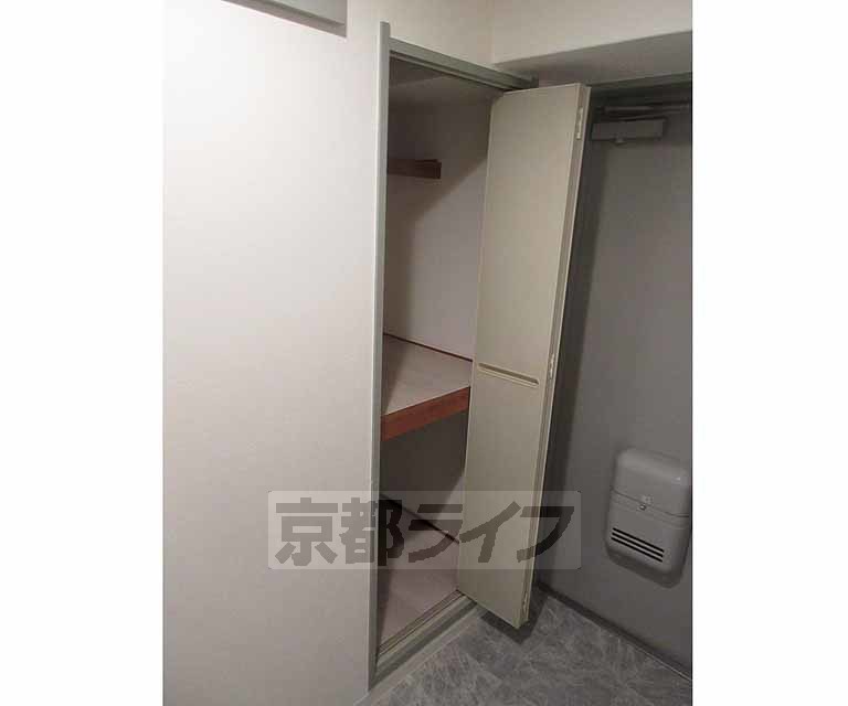 収納　こんなところにも収納がございます