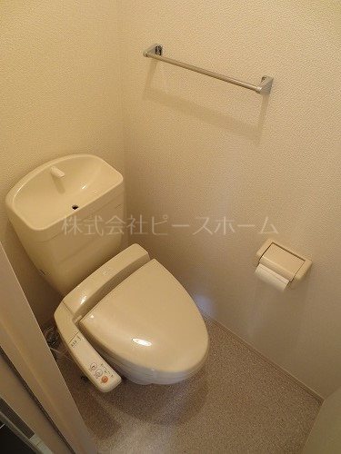 トイレ　※別号室参考写真