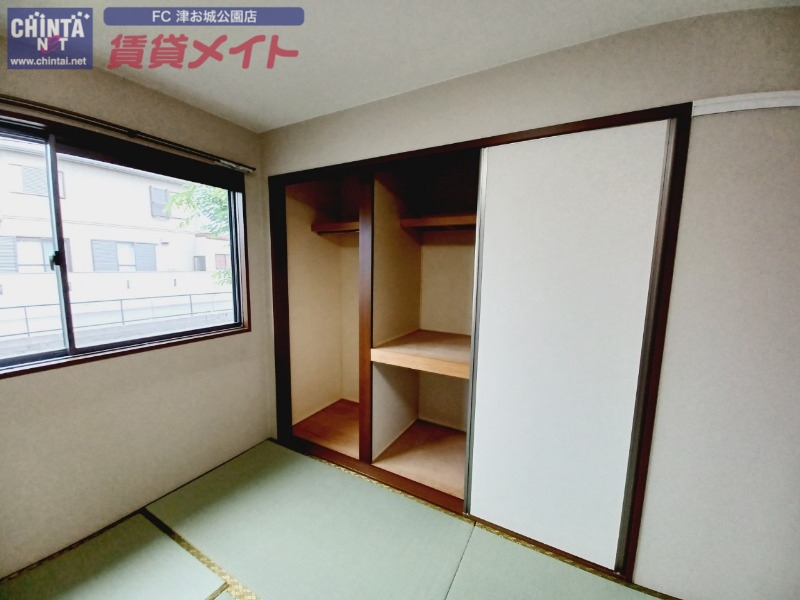収納　別部屋反転画像参考