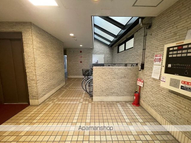 ロビー　ロビー