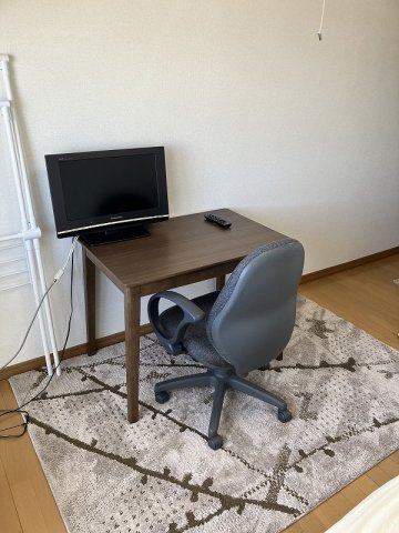居室・リビング　室内　家具家電付き