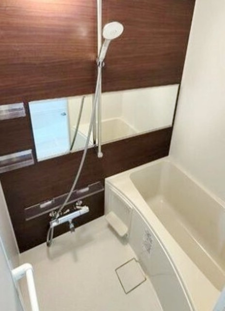 バス・シャワールーム　別部屋同仕様タイプ